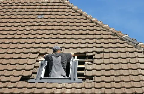Pose de velux - Pont-Hébert